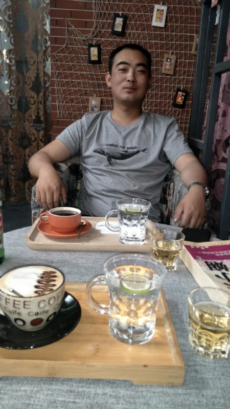 择乎期月的第一张照片--海东闪婚服务中心